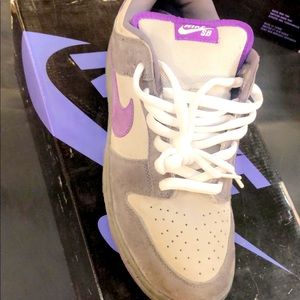 Nike Sb dunk low purple pigeon